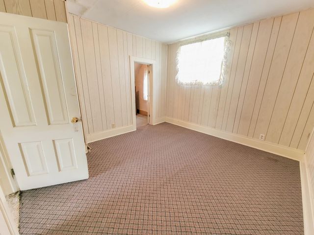 249 Hollett Street, Tracy, MN 56175