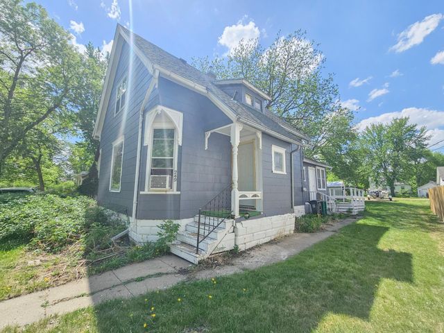 249 Hollett Street, Tracy, MN 56175