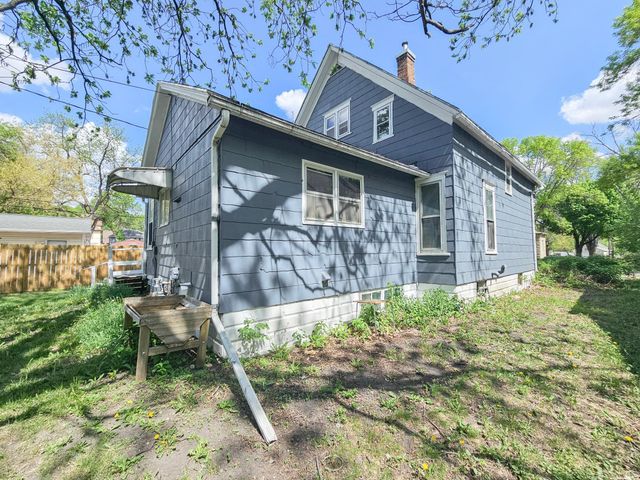 249 Hollett Street, Tracy, MN 56175