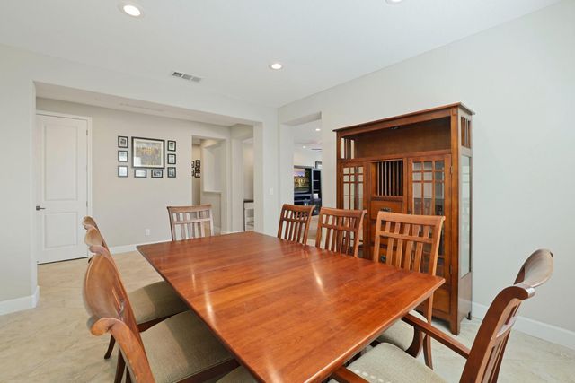 2640 Tiffany St, Lodi, CA 95242