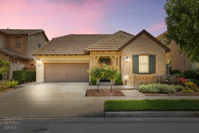2640 Tiffany St, Lodi, CA 95242