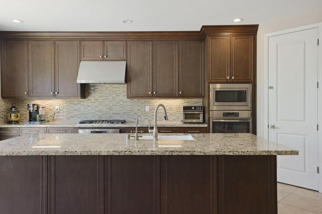 2640 Tiffany St, Lodi, CA 95242