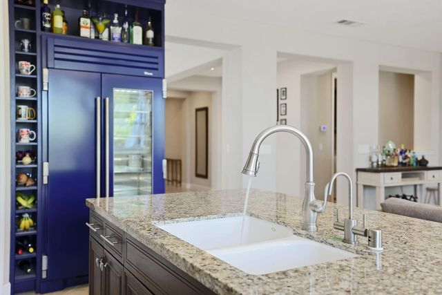 2640 Tiffany St, Lodi, CA 95242