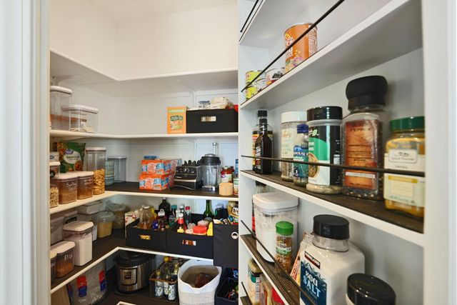 2640 Tiffany St, Lodi, CA 95242