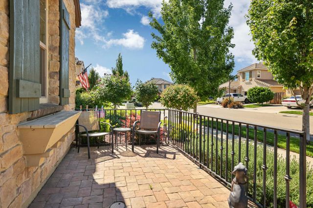2640 Tiffany St, Lodi, CA 95242