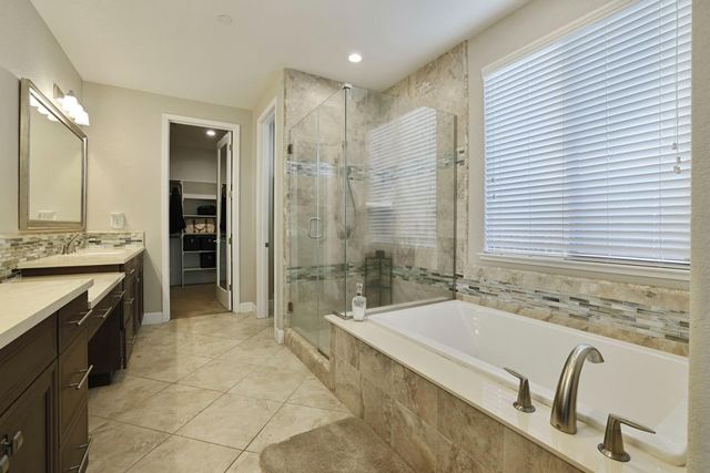 2640 Tiffany St, Lodi, CA 95242