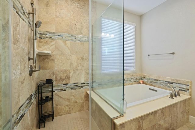 2640 Tiffany St, Lodi, CA 95242