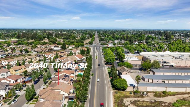 2640 Tiffany St, Lodi, CA 95242