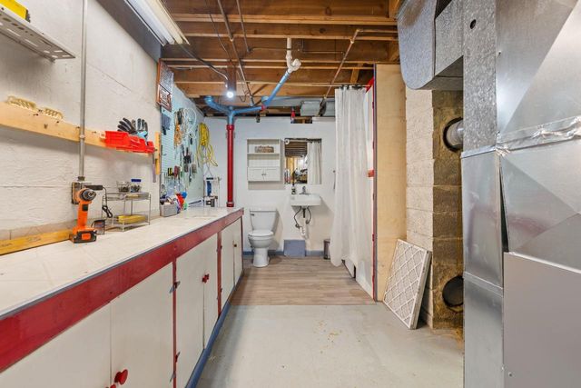 470 Woodside Terrace, Madison, WI 53711