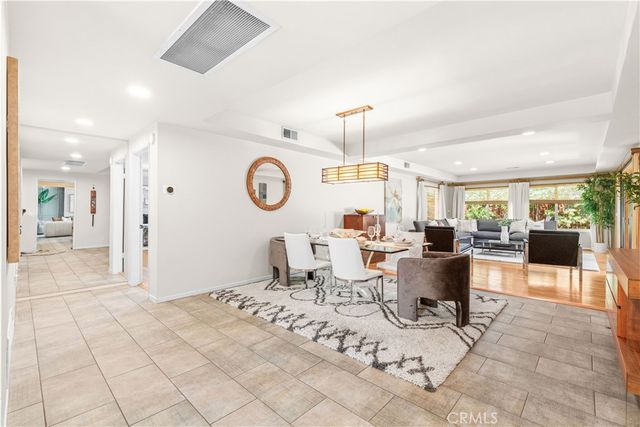 2275 N La Paz, Claremont, CA 91711
