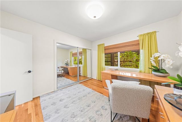 2275 N La Paz, Claremont, CA 91711