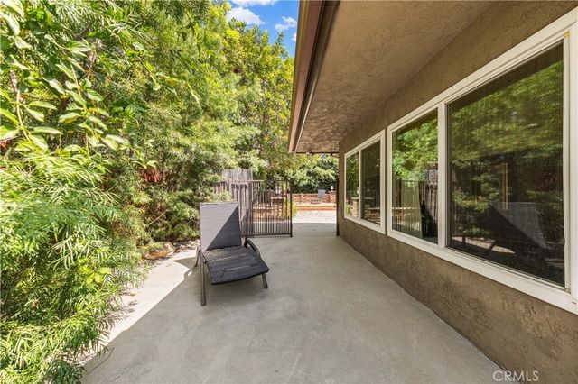 2275 N La Paz, Claremont, CA 91711