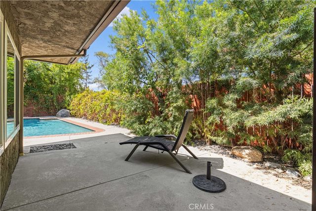 2275 N La Paz, Claremont, CA 91711