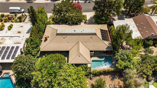 2275 N La Paz, Claremont, CA 91711