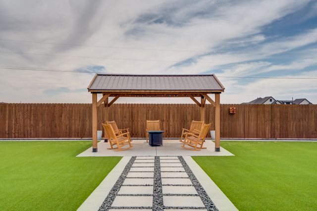1111 Cooper Drive, Tahoka, TX 79373