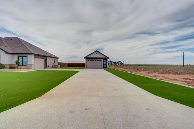 1111 Cooper Drive, Tahoka, TX 79373