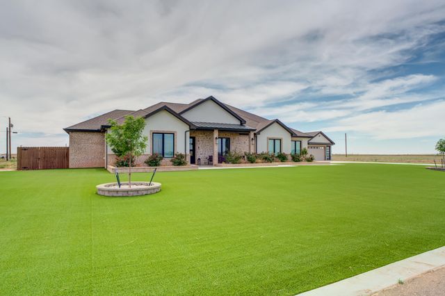 1111 Cooper Drive, Tahoka, TX 79373
