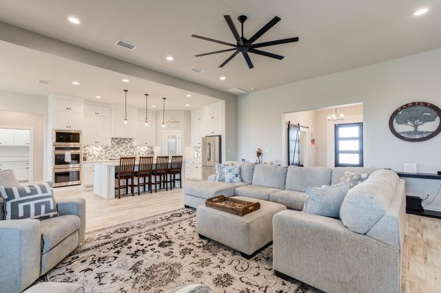 1111 Cooper Drive, Tahoka, TX 79373