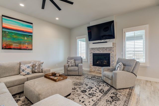 1111 Cooper Drive, Tahoka, TX 79373
