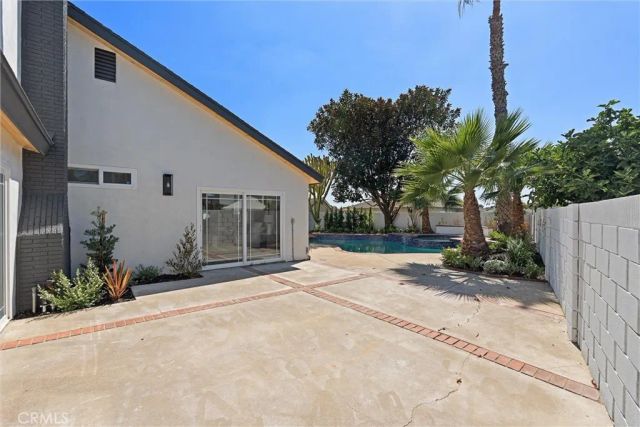 7685 E Calle Durango, Anaheim, CA 92808