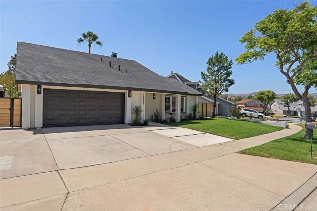 7685 E Calle Durango, Anaheim, CA 92808