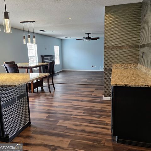424 Browning Field Way, Hampton, GA 30228