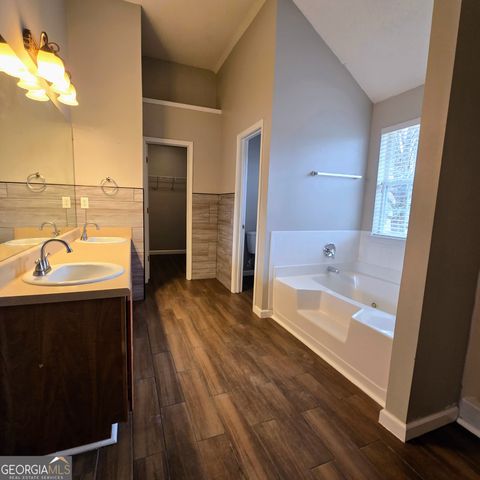 424 Browning Field Way, Hampton, GA 30228