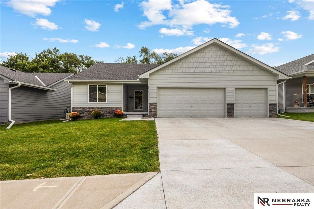 2857 Krejci Boulevard, Blair, NE 68008