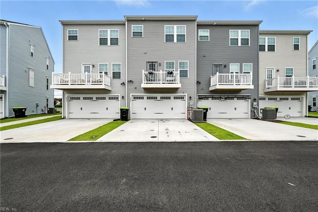 4227 Meander WAY, Chesapeake, VA 23321