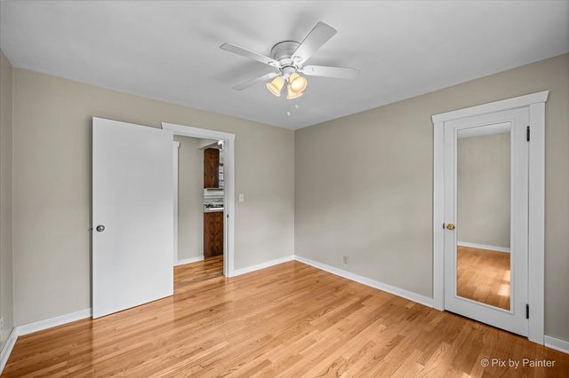 746 Parkway Avenue, Elgin, IL 60120