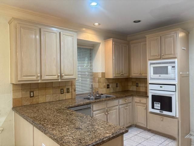 15218 Foster Springs Lane, Houston, TX 77095