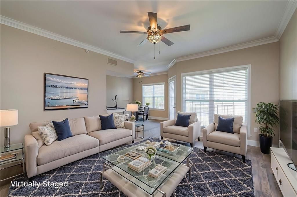 11614 Tomahawk Creek Parkway I, Leawood, KS 66211