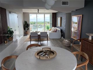 5900 Collins Ave 702, Miami Beach, FL 33140