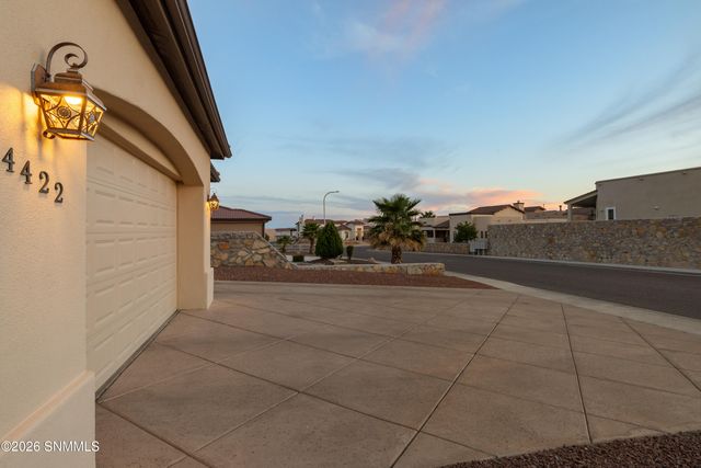 4422 Purple Sage Drive, Las Cruces, NM 88011