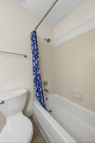 2413 Amarillo Drive, O'fallon, MO 63368