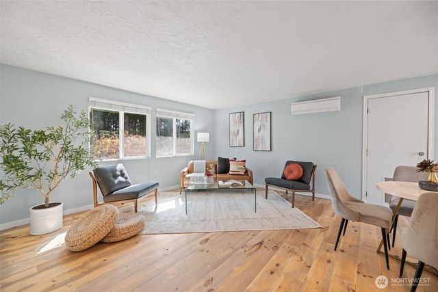 16020 70th Avenue E, Puyallup, WA 98375