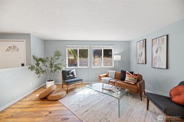 16020 70th Avenue E, Puyallup, WA 98375