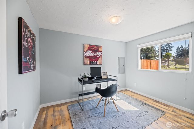 16020 70th Avenue E, Puyallup, WA 98375