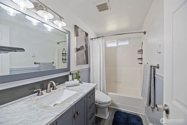 16020 70th Avenue E, Puyallup, WA 98375