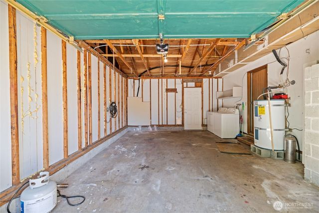 16020 70th Avenue E, Puyallup, WA 98375