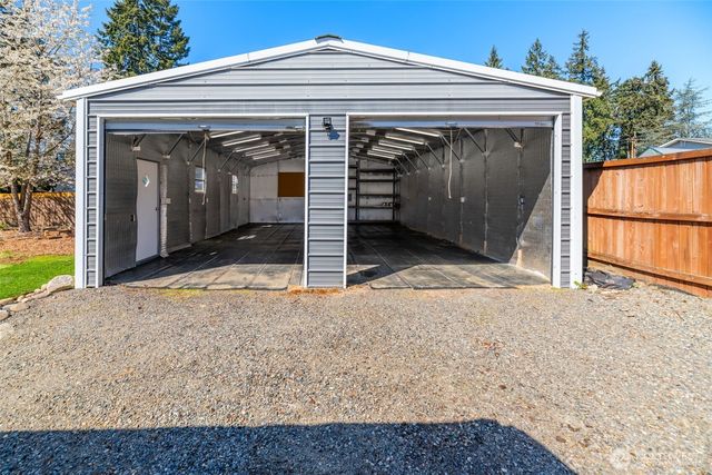 16020 70th Avenue E, Puyallup, WA 98375