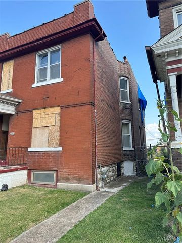 3524 Paris Avenue, St Louis, MO 63115