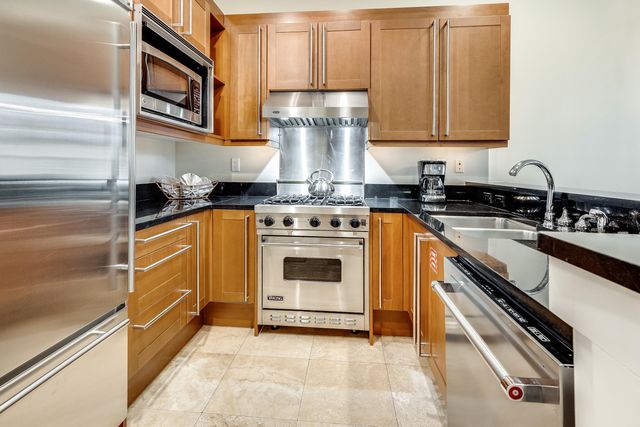 9201 Market Street Inn 169, Miramar Beach, FL 32550