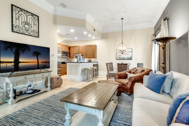 9201 Market Street Inn 169, Miramar Beach, FL 32550