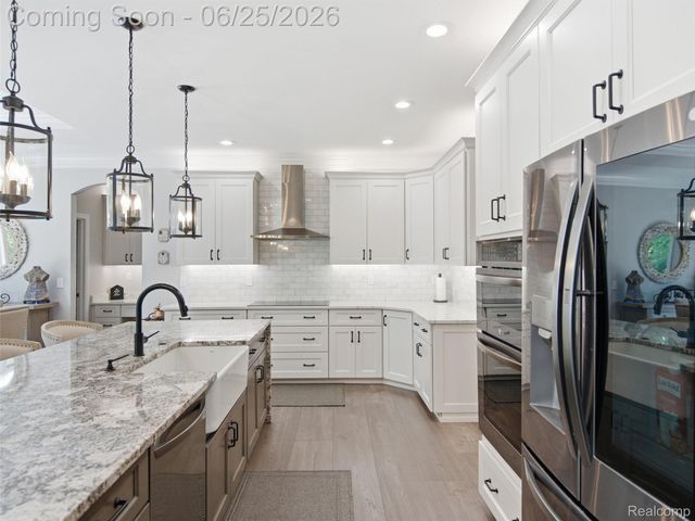 60778 Forest Creek Drive, Washington Township, MI 48094