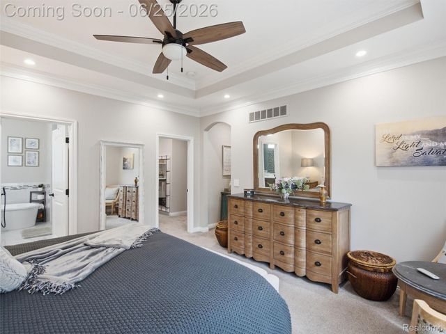 60778 Forest Creek Drive, Washington Township, MI 48094
