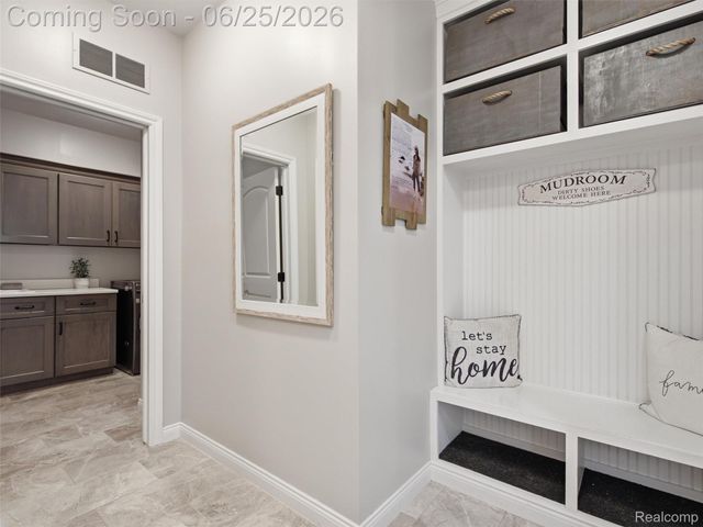 60778 Forest Creek Drive, Washington Township, MI 48094