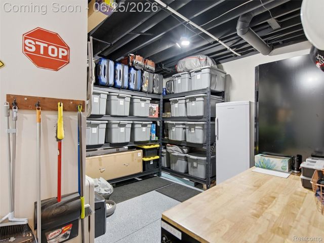 60778 Forest Creek Drive, Washington Township, MI 48094