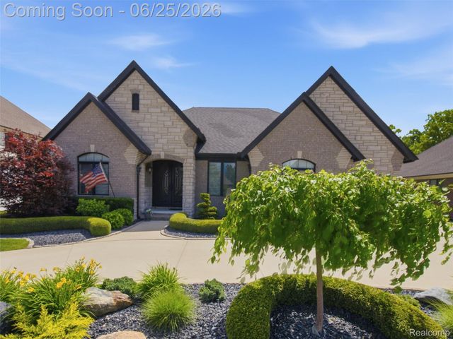 60778 Forest Creek Drive, Washington Township, MI 48094