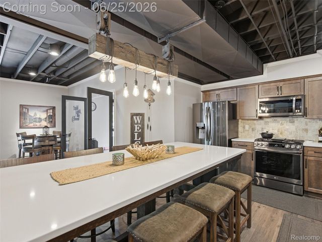 60778 Forest Creek Drive, Washington Township, MI 48094